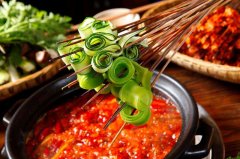 福建福安串串香小吃车多少钱，串串店开在哪里生意火爆？